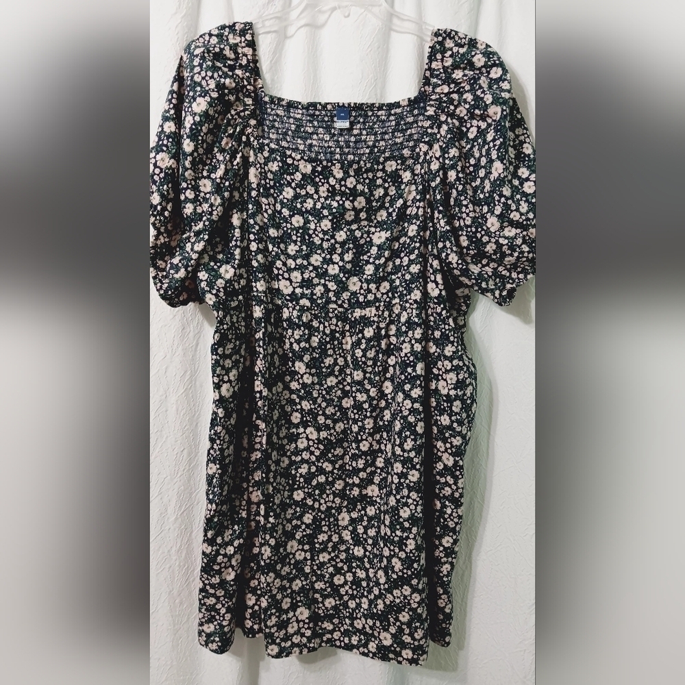Old Navy Floral Puff Sleeve Dress Size XXL